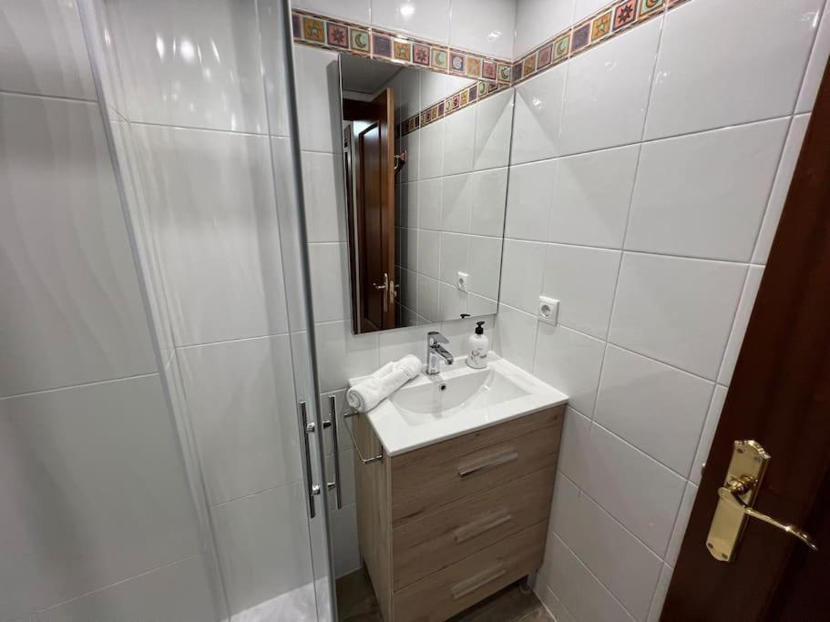 Ferienwohnung Piso En Linares Zona Centro Con Parking Gratis Exterior foto