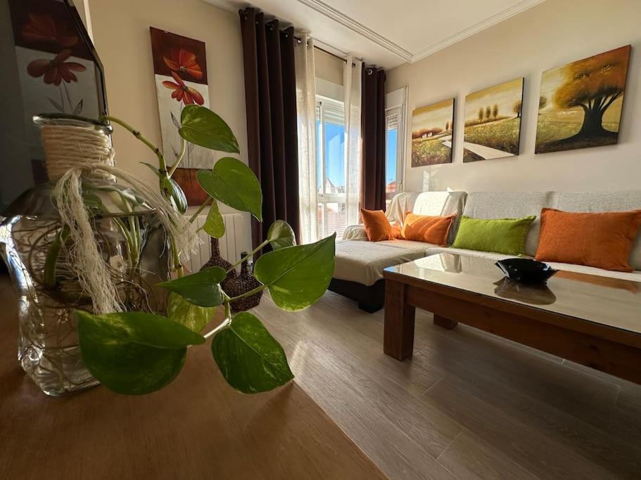 Ferienwohnung Piso En Linares Zona Centro Con Parking Gratis Exterior foto